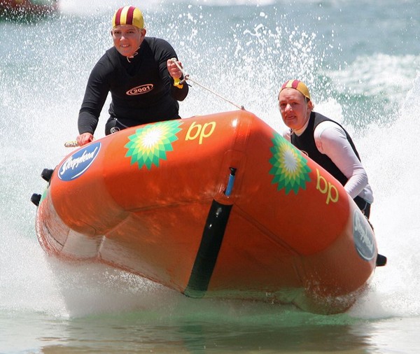Muriwai SLSC � Crew from Auckland